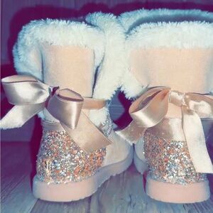 Sparkly Pink Fur-Lined Boots with Bows